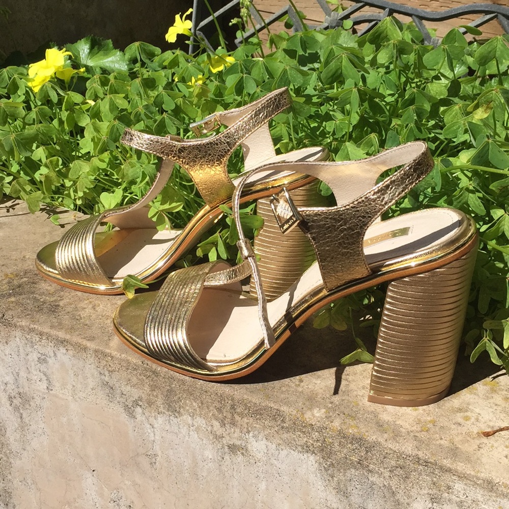 Fabulous gold shoes